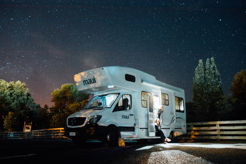 maui rv at night